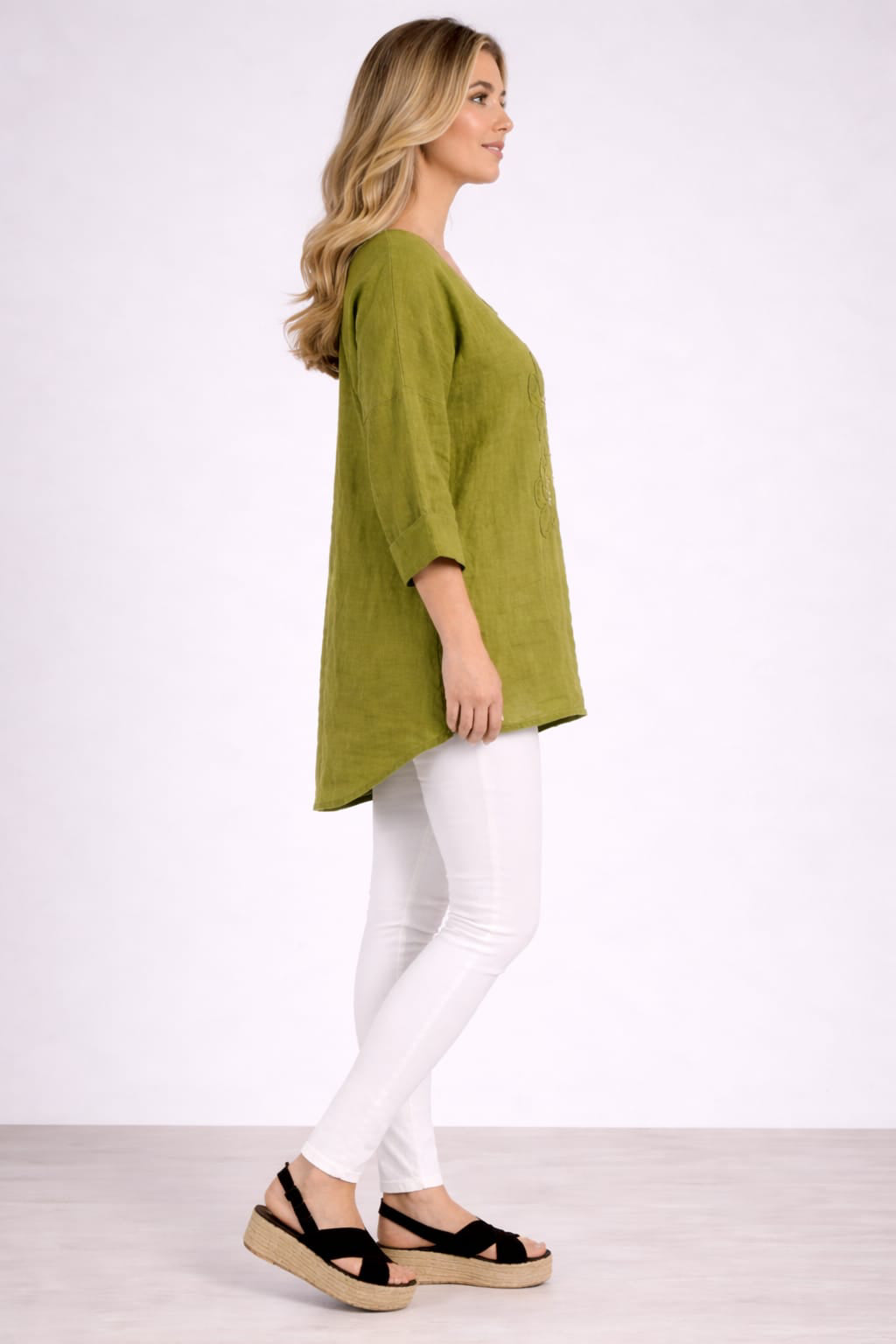 Oversized Sequin Flower Applique Hi Lo Linen Shirt