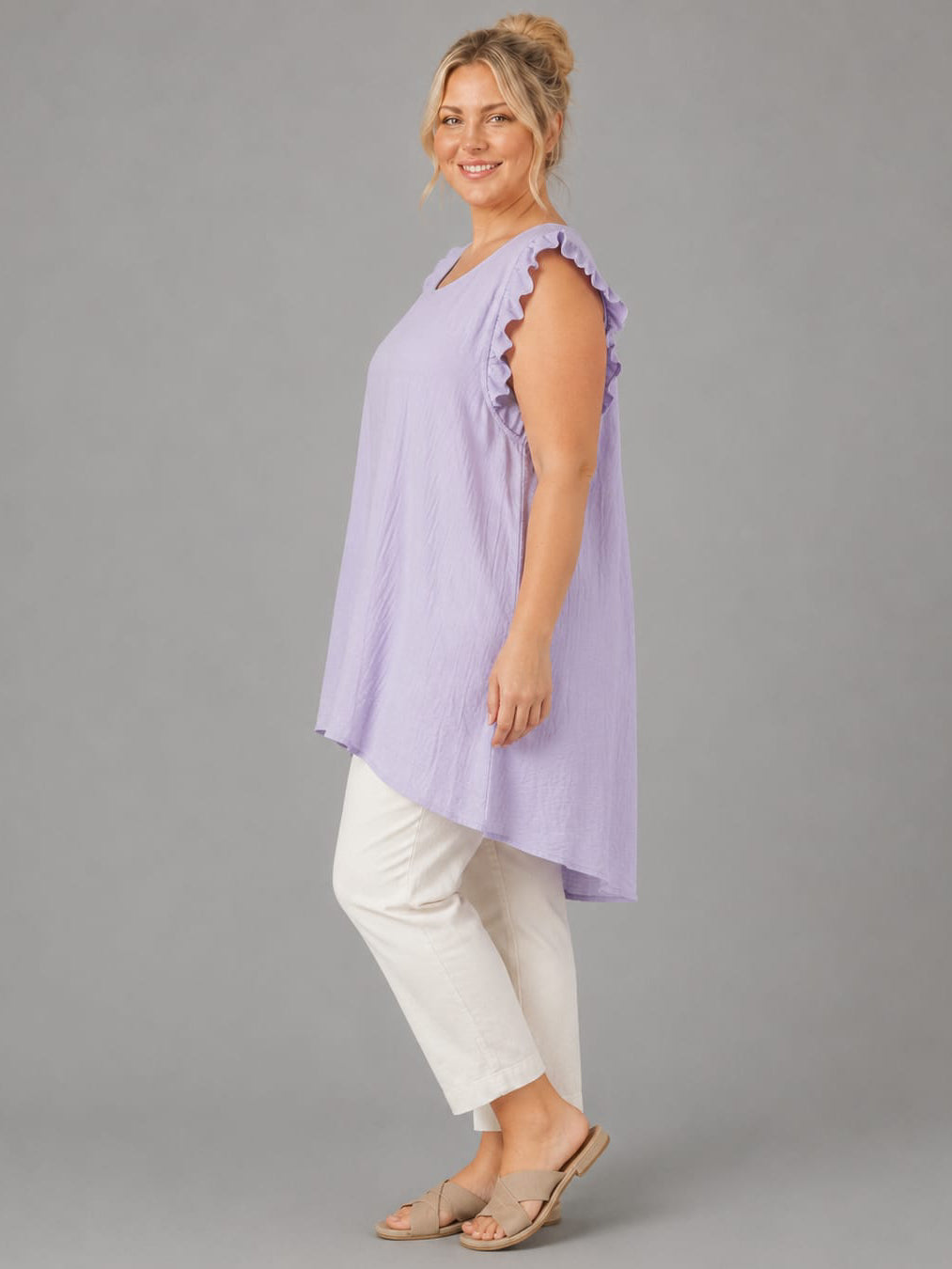 Pleated Trim Back Buttoned Plus Size Tank Top