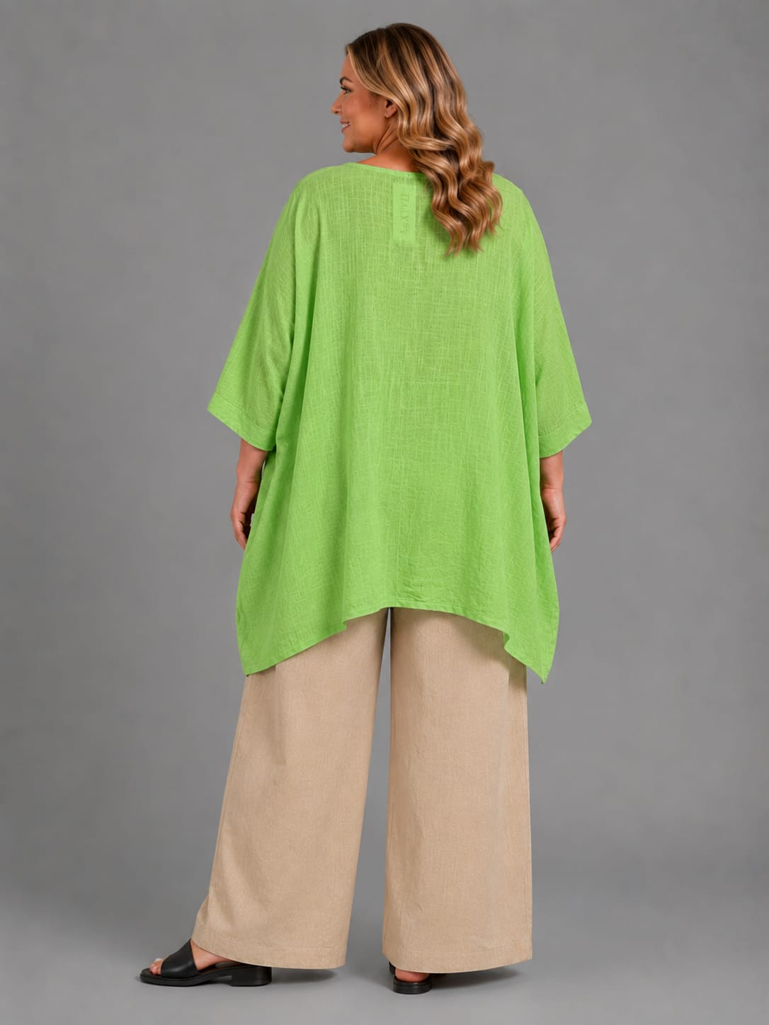 Plus Size Plain Cotton Necklace Tunic Top
